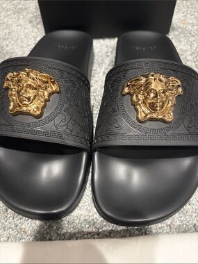 NIB Authentic Versace shoes pool slides black gold 3 D Medusa European 40- US 9